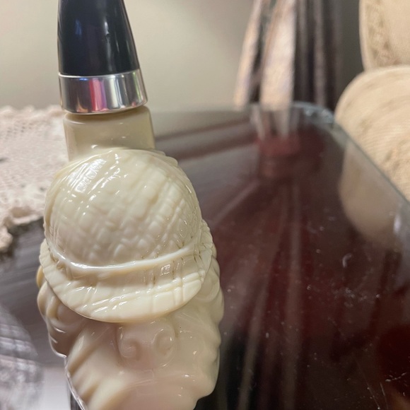 Avon pipe bottle - Picture 4 of 4